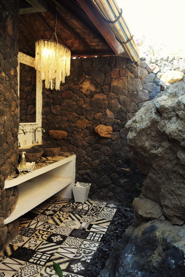 Balila Beach Resort Amed  Exterior photo