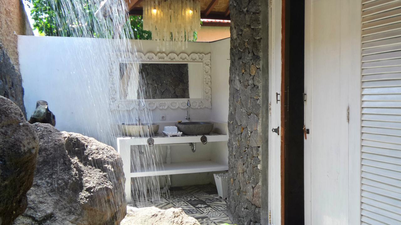 Balila Beach Resort Amed  Exterior photo