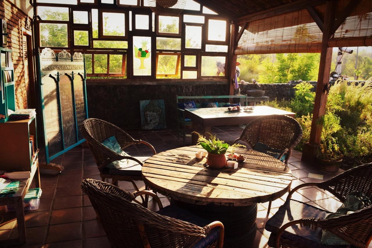 Balila Beach Resort Amed  Exterior photo